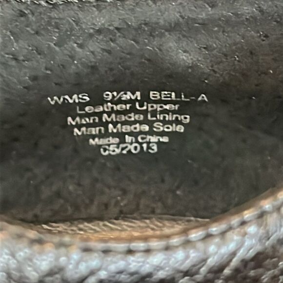 Kenneth Cole Bell peep toe t-strap black leather heels size 9.5 - Picture 7 of 9